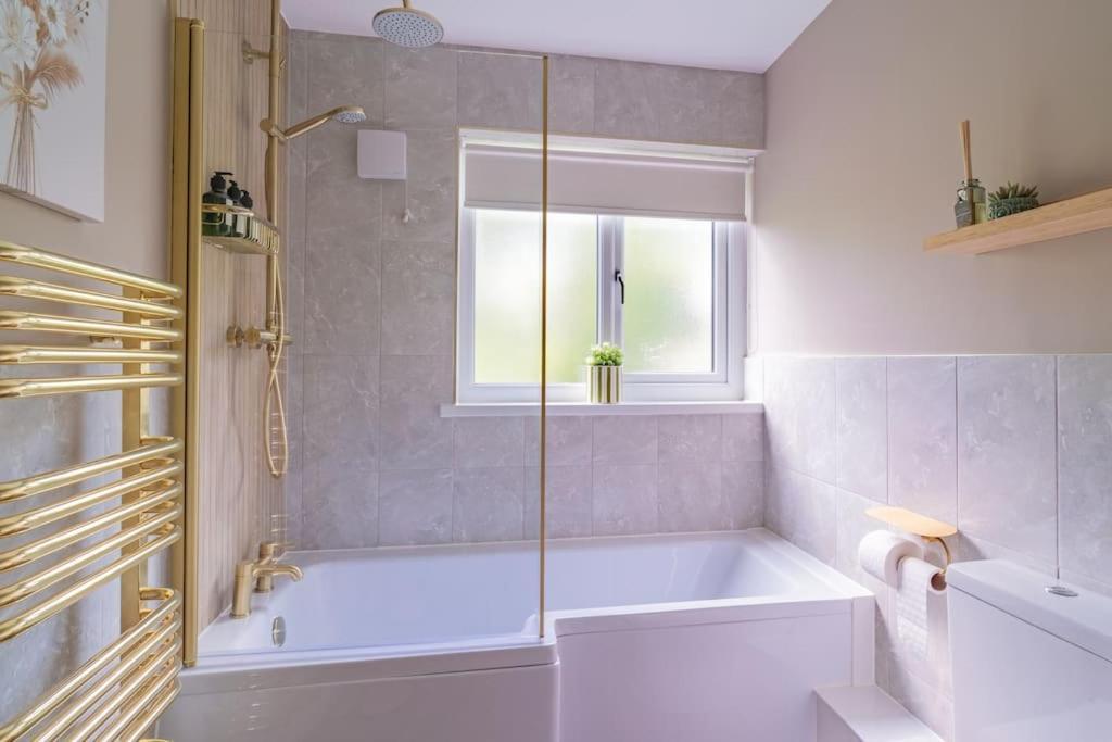 Cottage Cwtch Pontneddfechan Luaran gambar