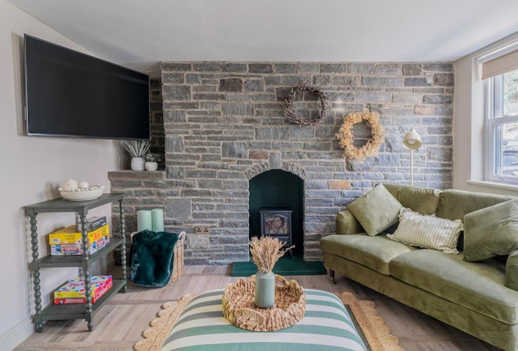 Cottage Cwtch Pontneddfechan Luaran gambar